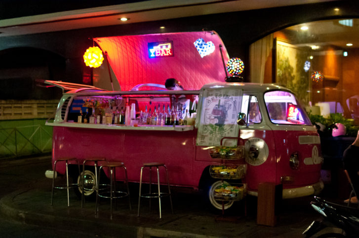 VW Bar