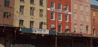 Fish_Co.South_Street,_New_York_City,1985