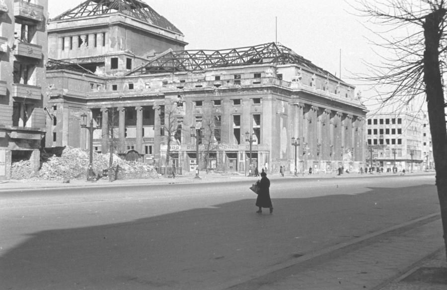 Berlin-Deutsche-Oper-Foto-1946