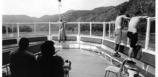 danube-revisited-ein-museum-faehrt-die-donau-ab-41-53221919