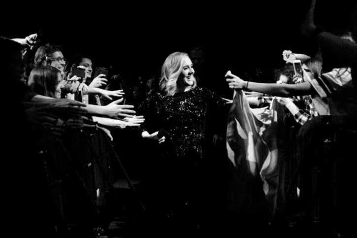 Снимка: adele.com