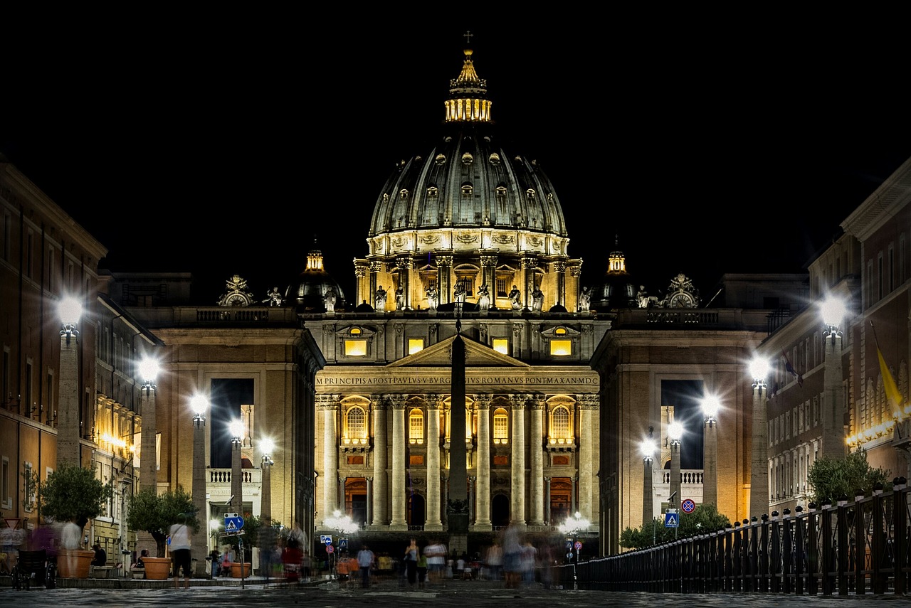 купол базилика Свети Петър Микеланджело