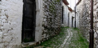 Берат, в крепостта