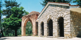 Казанлъшката гробница